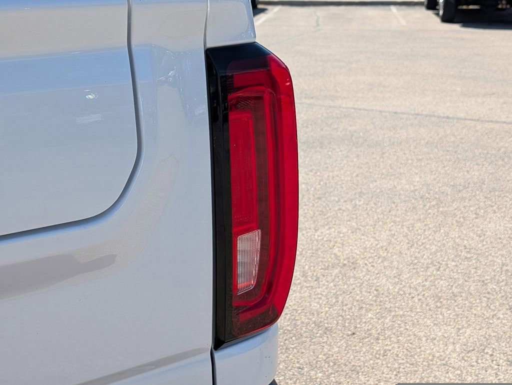 Used 2020 GMC Sierra 2500 Denali w/ Denali Ultimate Package AWD/4WD image 9