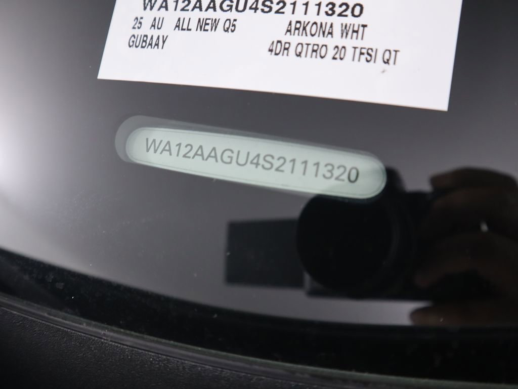 Used 2025 Audi Q5 Premium Plus w/ Premium Plus image 35