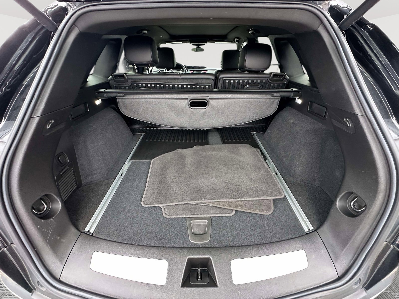 Certified 2022 Cadillac XT5 Sportv image 37