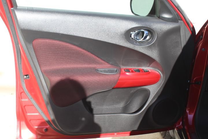 Used 2012 Nissan Juke SL image 13