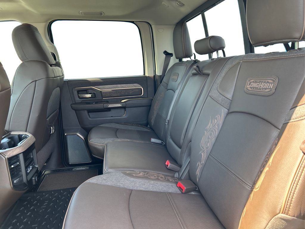 New 2025 RAM 2500 Limited image 10