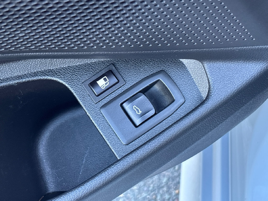 Used 2023 BMW 330e w/ M Sport Package RWD image 24