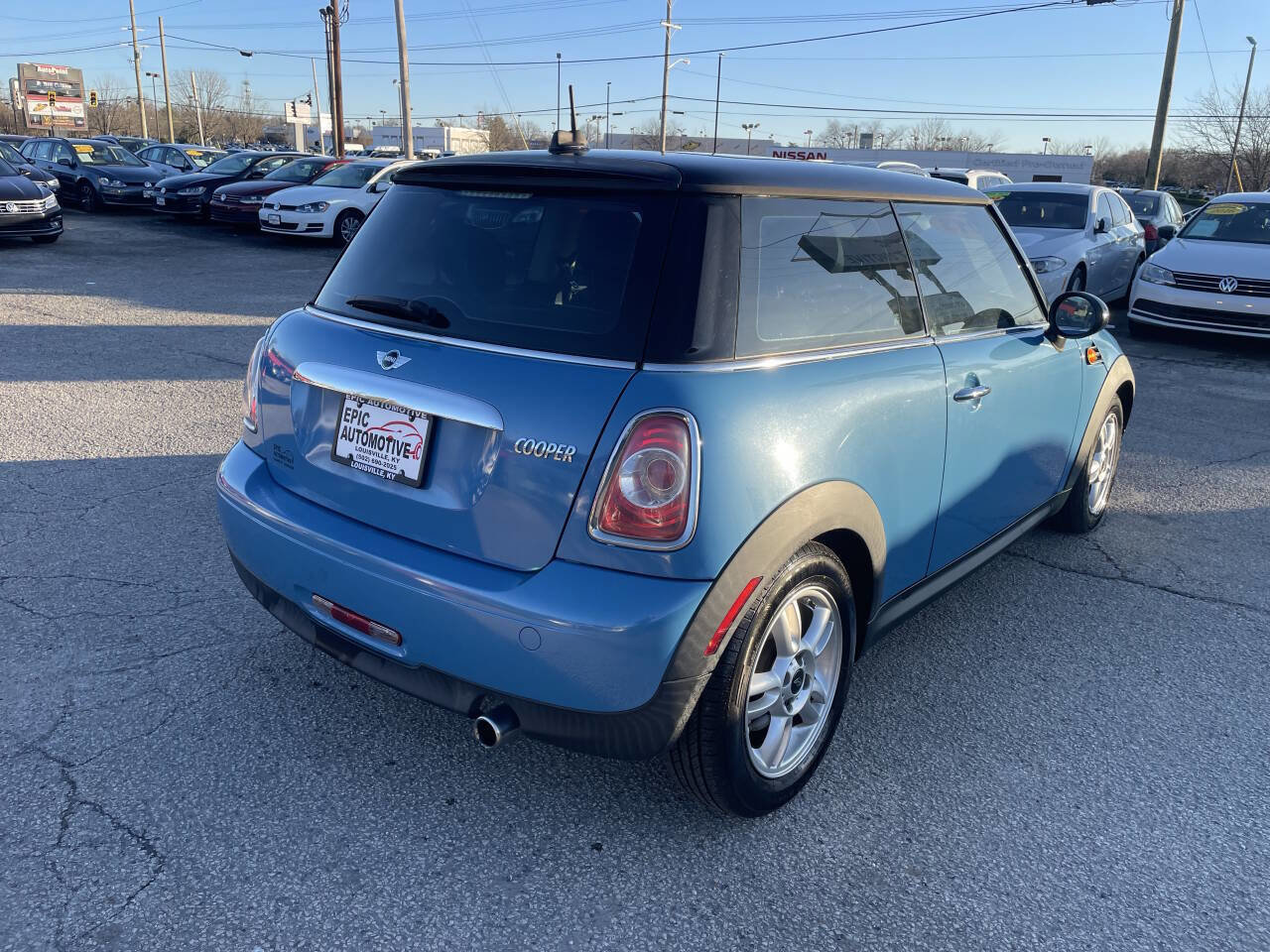 Used 2013 MINI Cooper Hardtop image 3