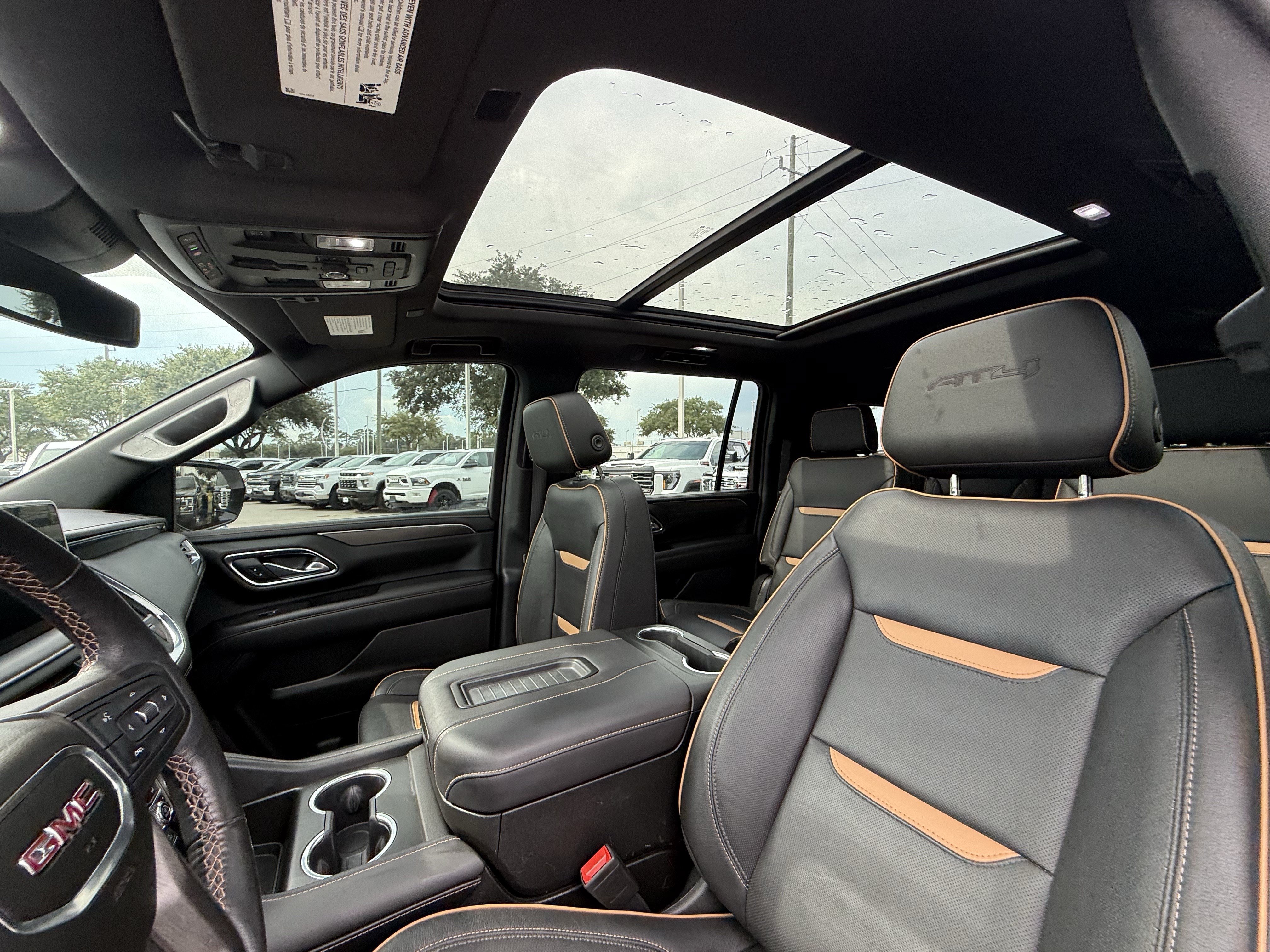 Used 2023 GMC Yukon XL AT4 w/ AT4 Premium Package AWD/4WD image 27