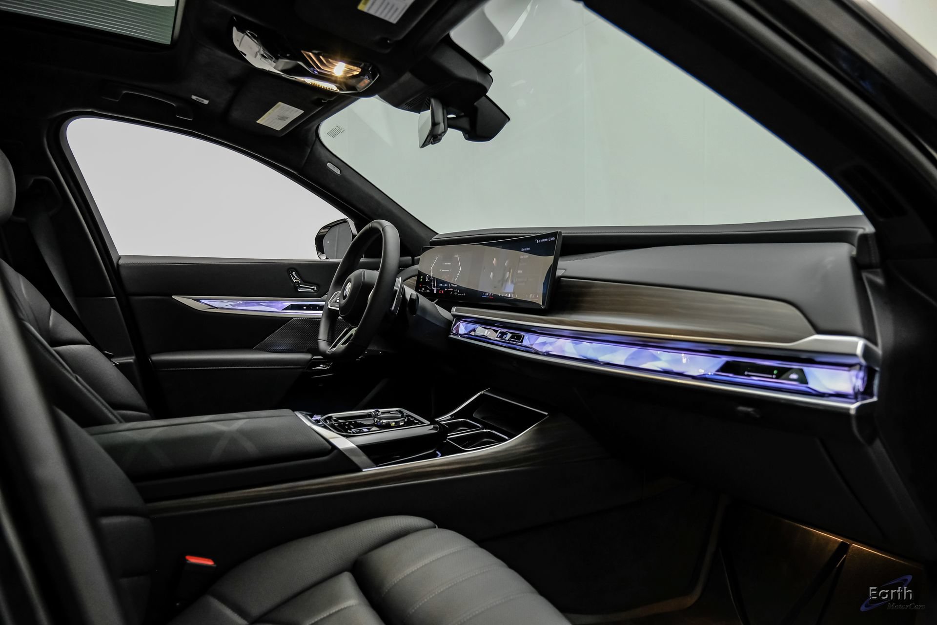 Used 2026 BMW 760i xDrive w/ Executive Package AWD/4WD image 48