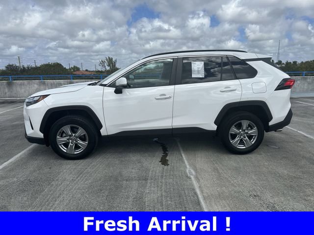 Used 2023 Toyota RAV4 XLE image 32
