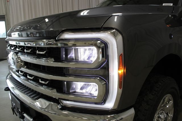 New 2026 Ford F350 Lariat w/ Chrome Package AWD/4WD image 34
