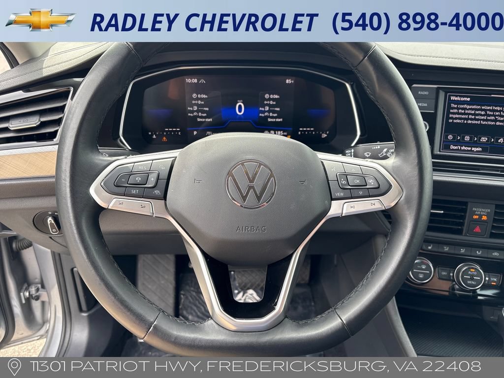 Used 2024 Volkswagen Jetta SE FWD image 14
