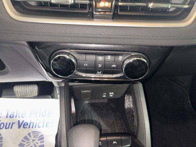 Used 2025 Chevrolet TrailBlazer LT w/ Driver Confidence Package image 14