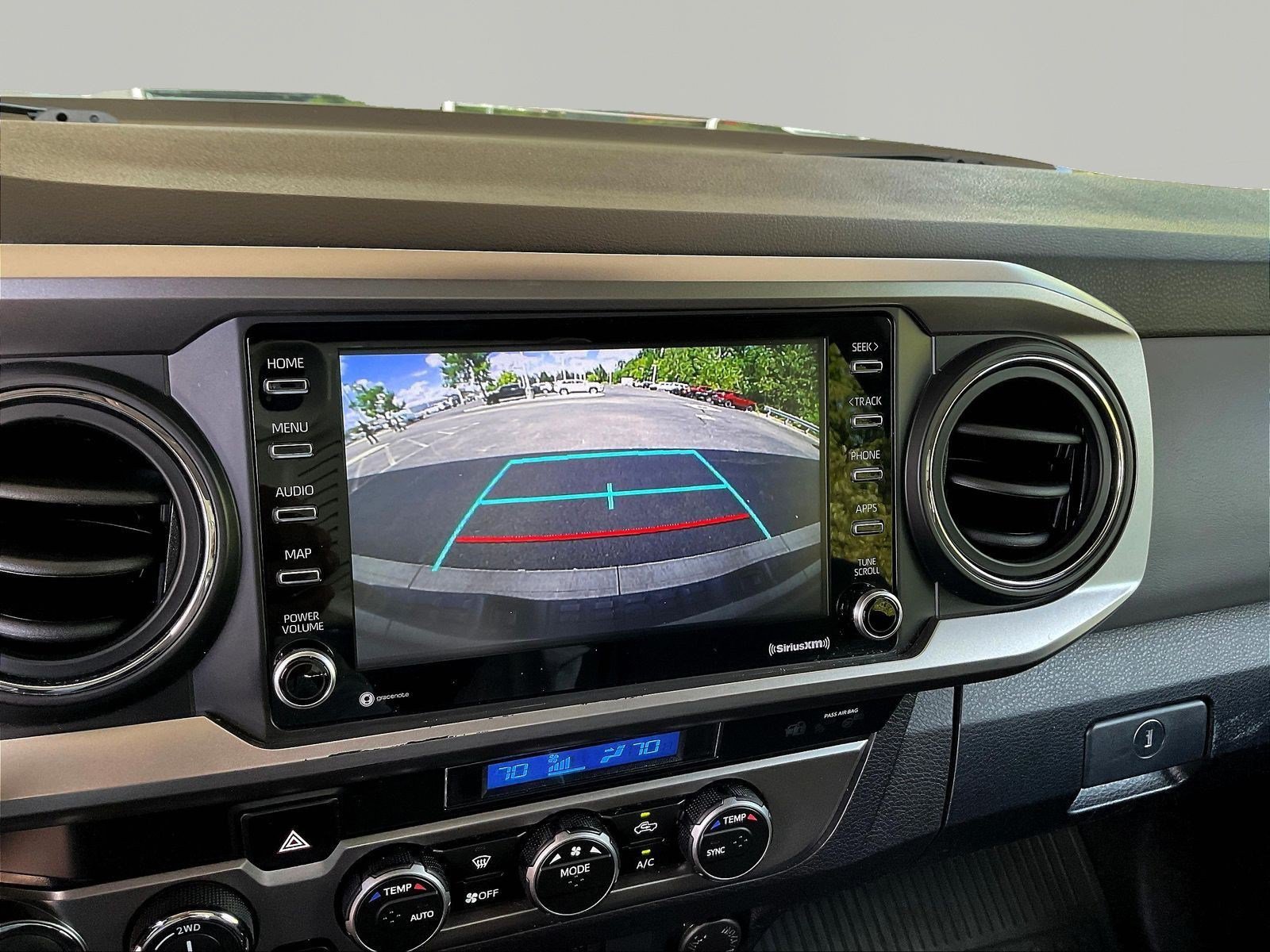 Used 2023 Toyota Tacoma SR5 AWD/4WD image 15