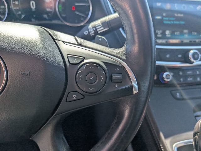 Used 2018 Buick LaCrosse Essence image 18