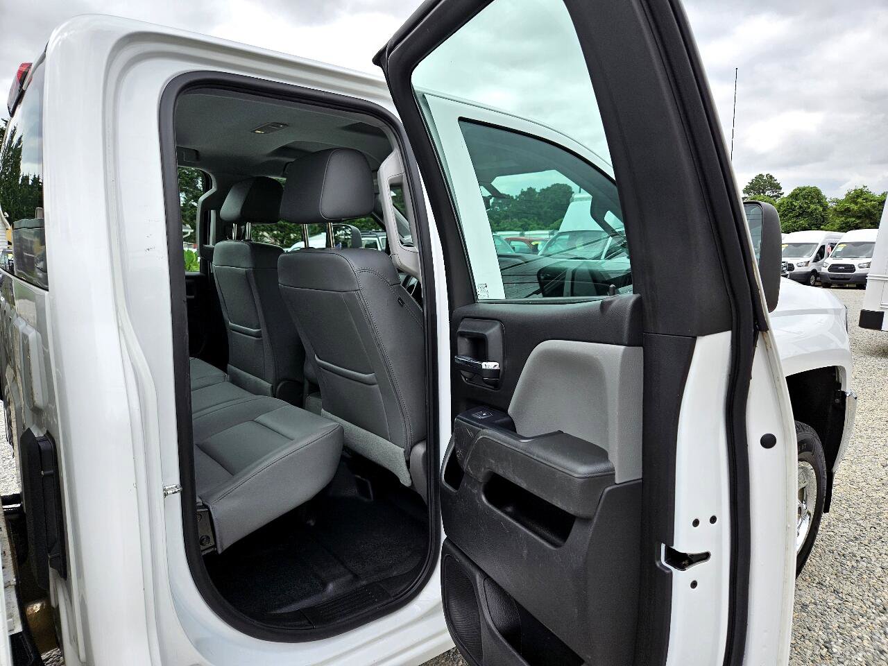 Used 2019 Chevrolet Silverado 2500 W/T image 27