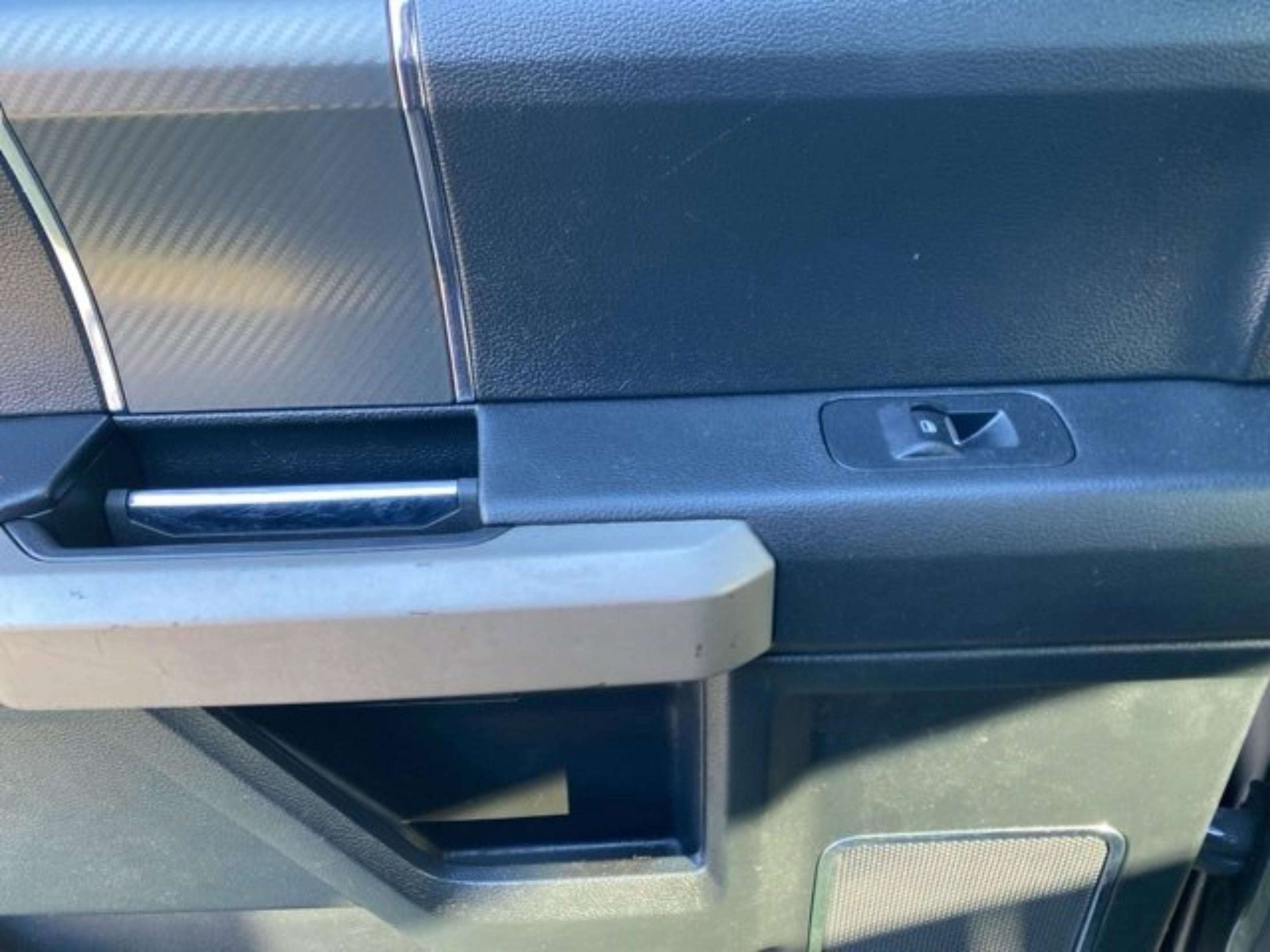 Used 2020 Ford F150 Lariat image 18