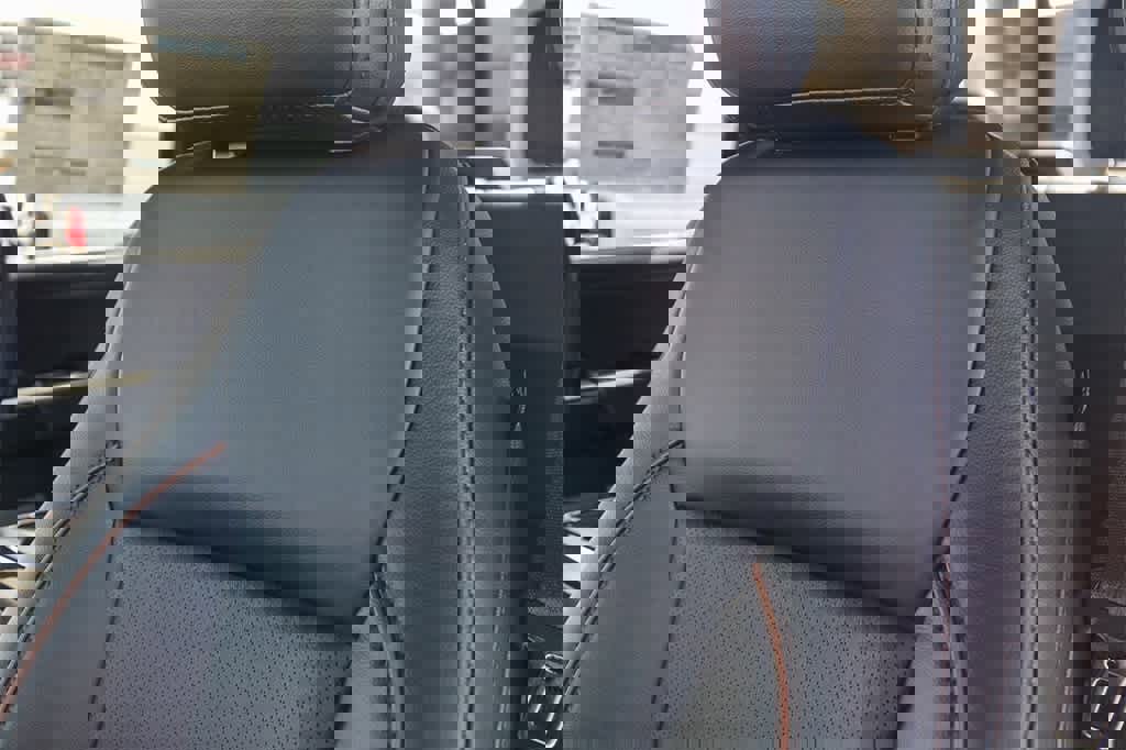 New 2025 Ford F150 Lariat w/ Equipment Group 501A Mid image 24