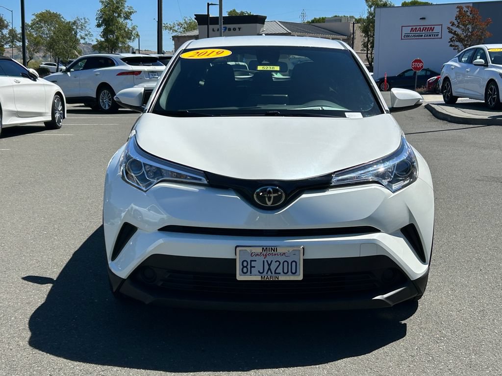 Used 2019 Toyota C-HR LE FWD image 8