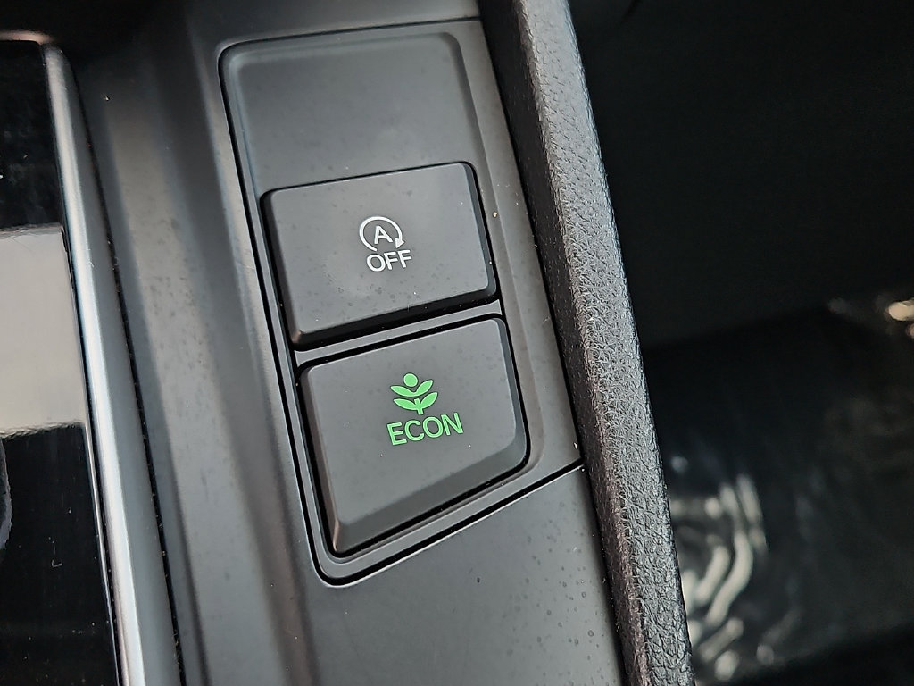 Used 2020 Honda CR-V LX image 18