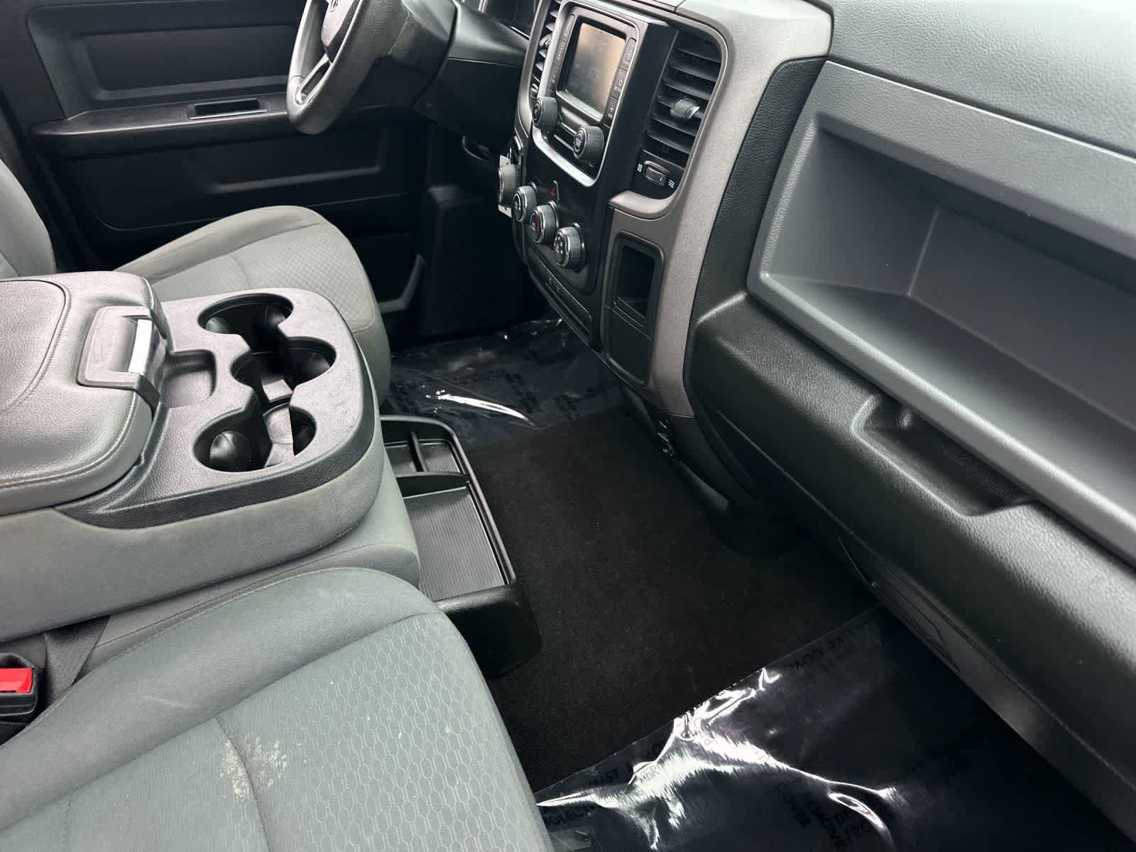 Used 2020 RAM 1500 Tradesman w/ Chrome Plus Package RWD image 16