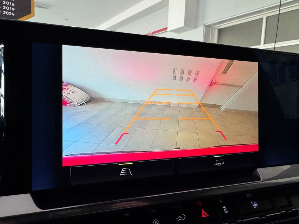 Certified 2023 Chevrolet Silverado 1500 LT image 18