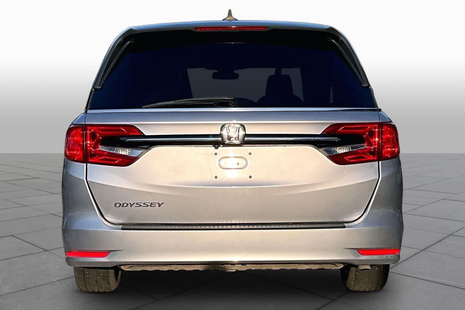 Certified 2022 Honda Odyssey EX image 5