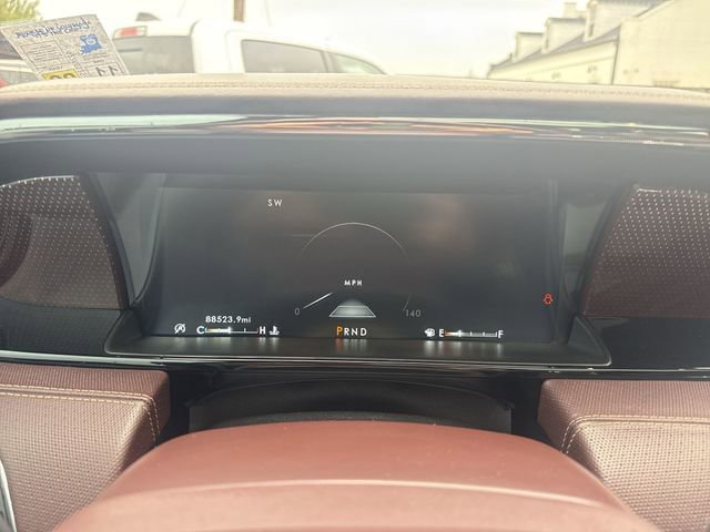 Used 2020 Lincoln Navigator Black Label w/ Cargo Convenience Package image 15