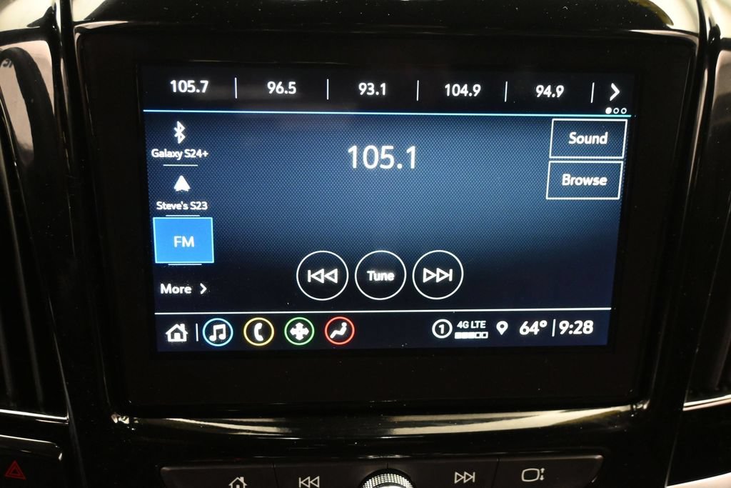 Used 2023 Chevrolet Traverse LT AWD/4WD image 20