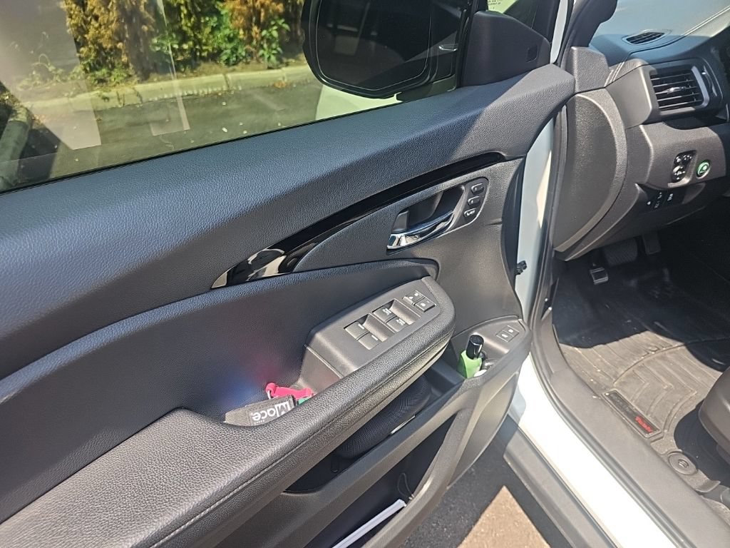 Used 2019 Honda Passport Touring image 3