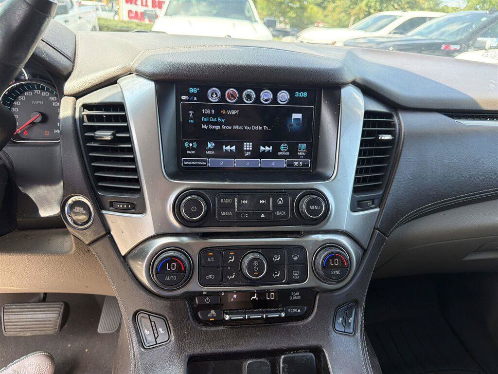 Used 2020 Chevrolet Suburban LT RWD image 15