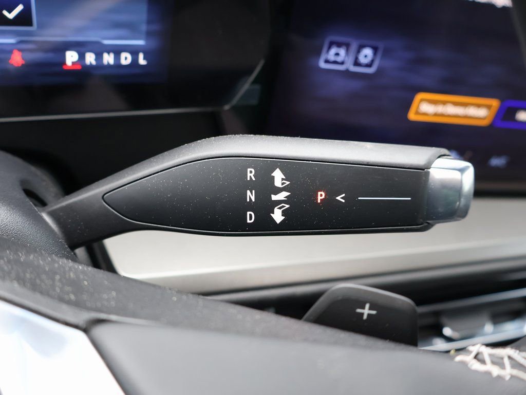 New 2026 Chevrolet Traverse LT w/ Sun and Wheel Package image 17