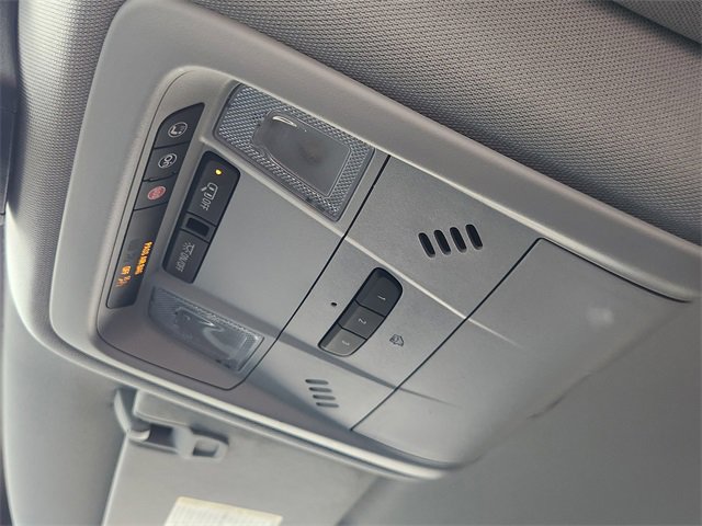 Used 2021 Chevrolet Blazer LT image 25