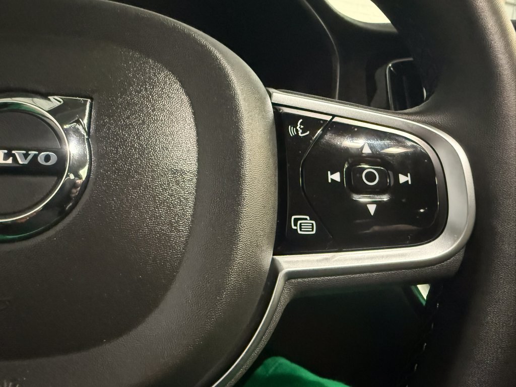 Used 2024 Volvo S60 T8 Plus w/ Climate Package AWD/4WD image 32