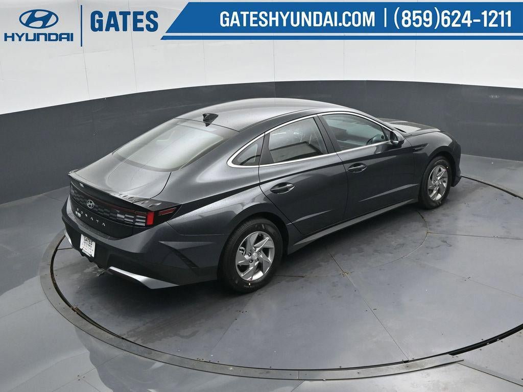 New 2026 Hyundai Sonata SE FWD image 40