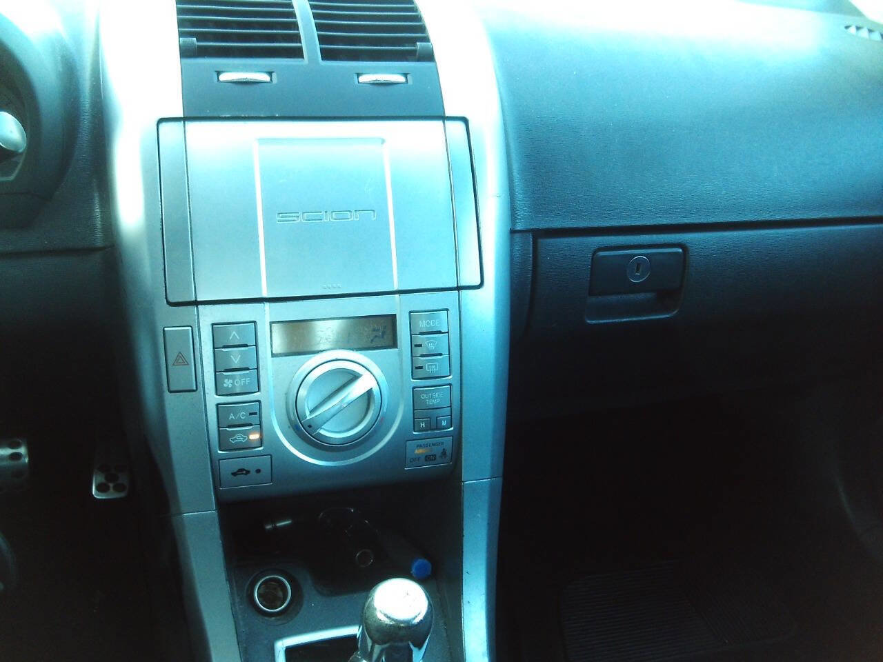 Used 2007 Scion tC Spec image 21