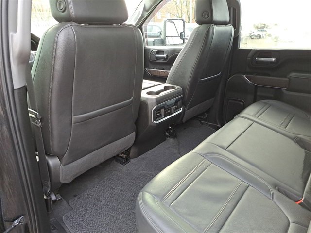 Used 2022 GMC Sierra 2500 Denali w/ Denali Ultimate Package image 16