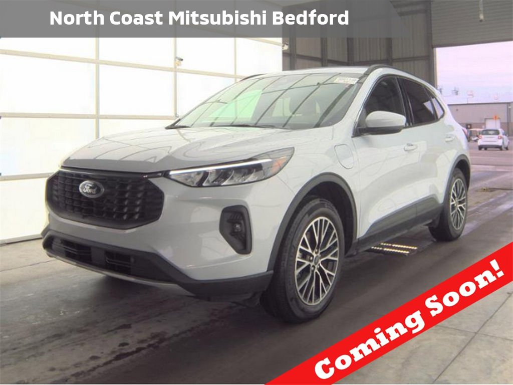 Used 2025 Ford Escape SE