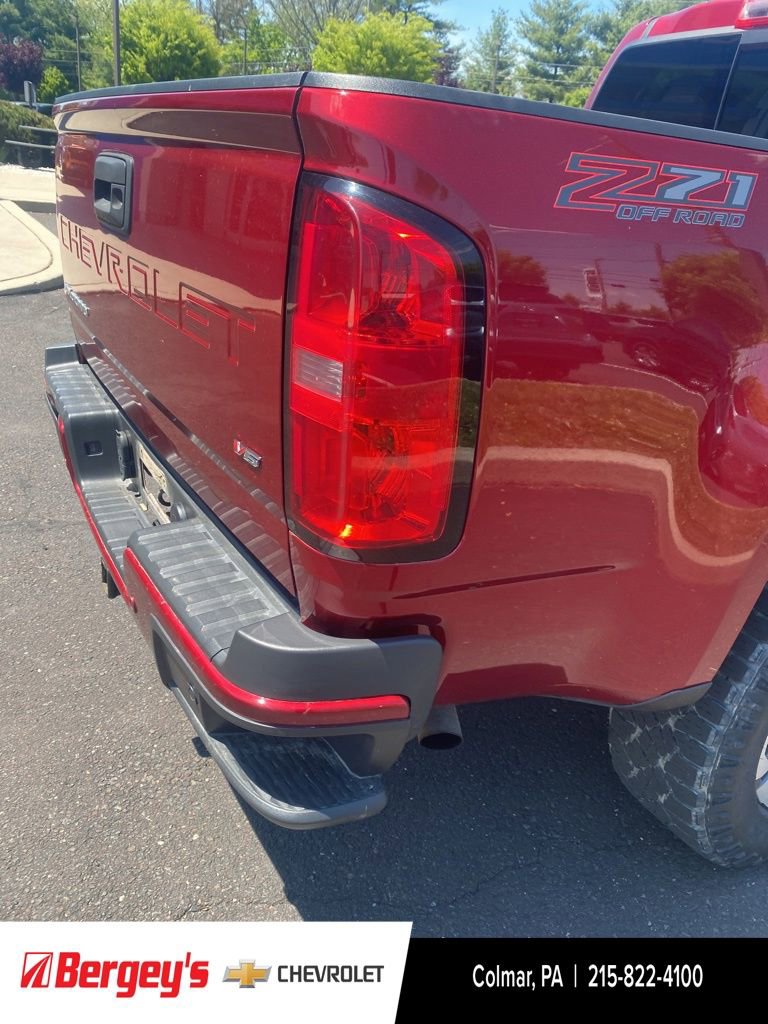 Used 2021 Chevrolet Colorado Z71 AWD/4WD image 15