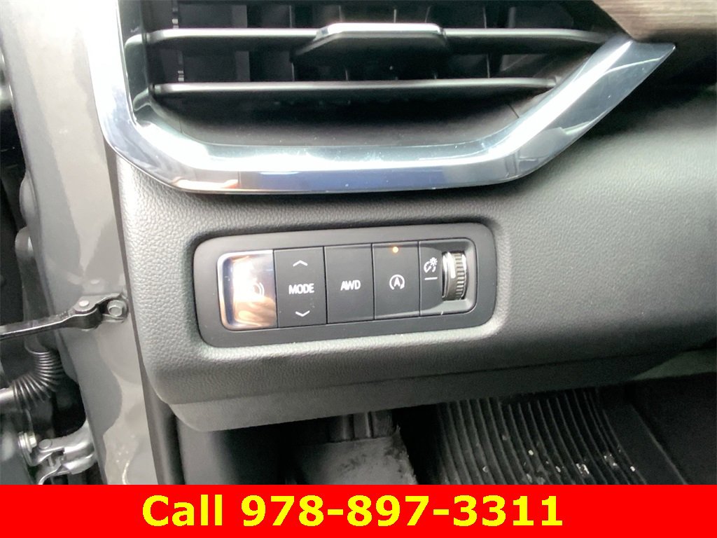 New 2025 GMC Acadia Denali w/ LPO, Floor Liner Package image 18