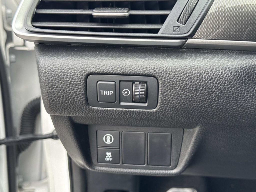 Used 2020 Honda Accord Sport image 32