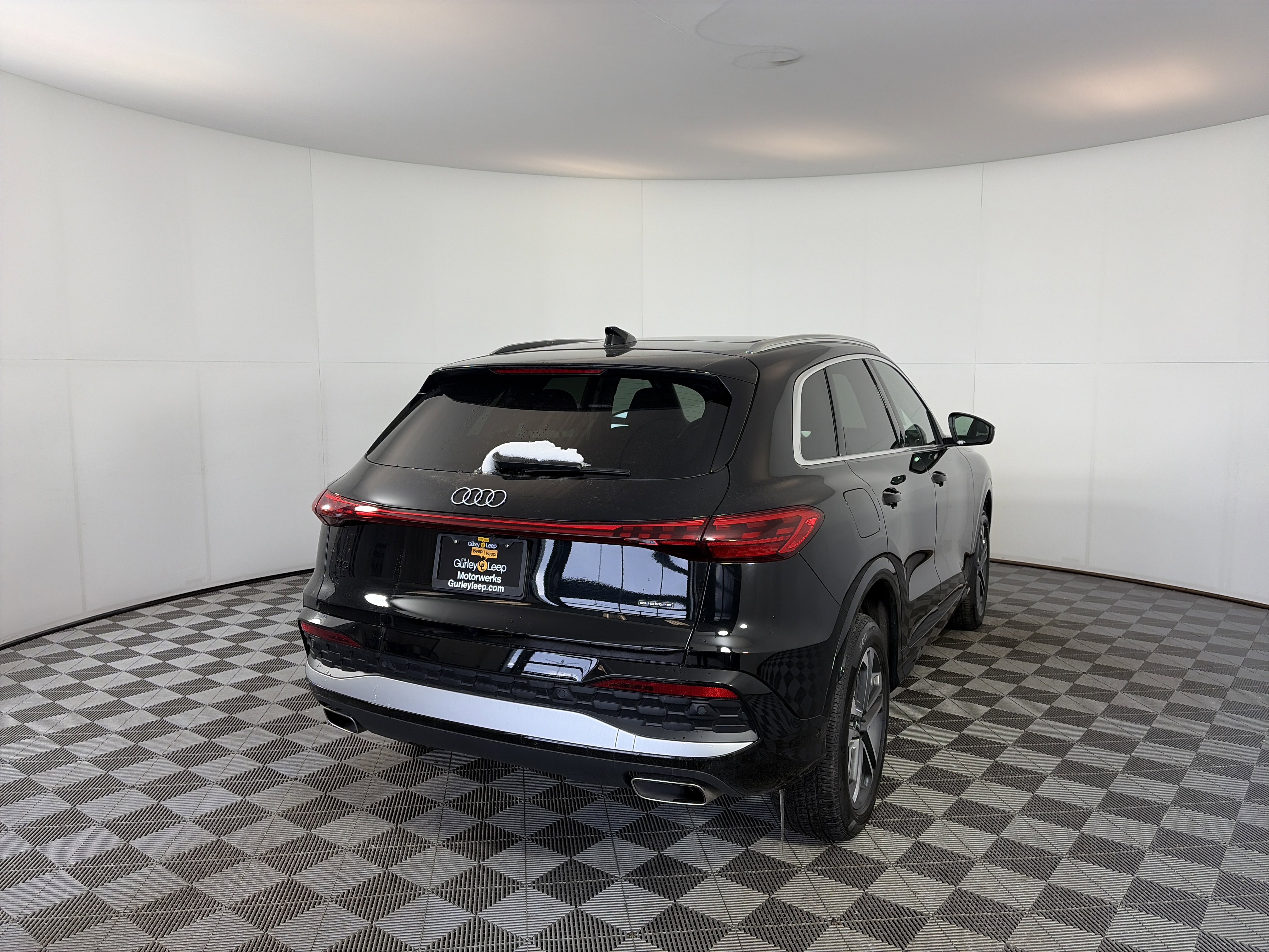 Used 2025 Audi Q5 Premium Plus w/ Premium Plus image 10