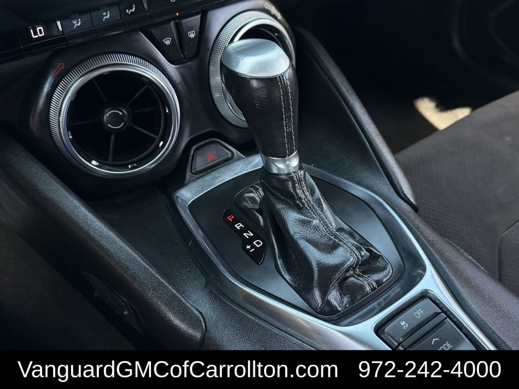 Used 2022 Chevrolet Camaro LT RWD image 19