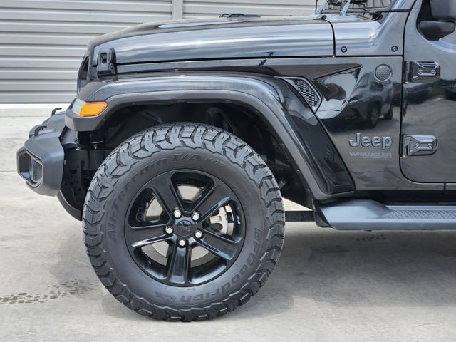 Used 2021 Jeep Wrangler Unlimited Sahara AWD/4WD image 9