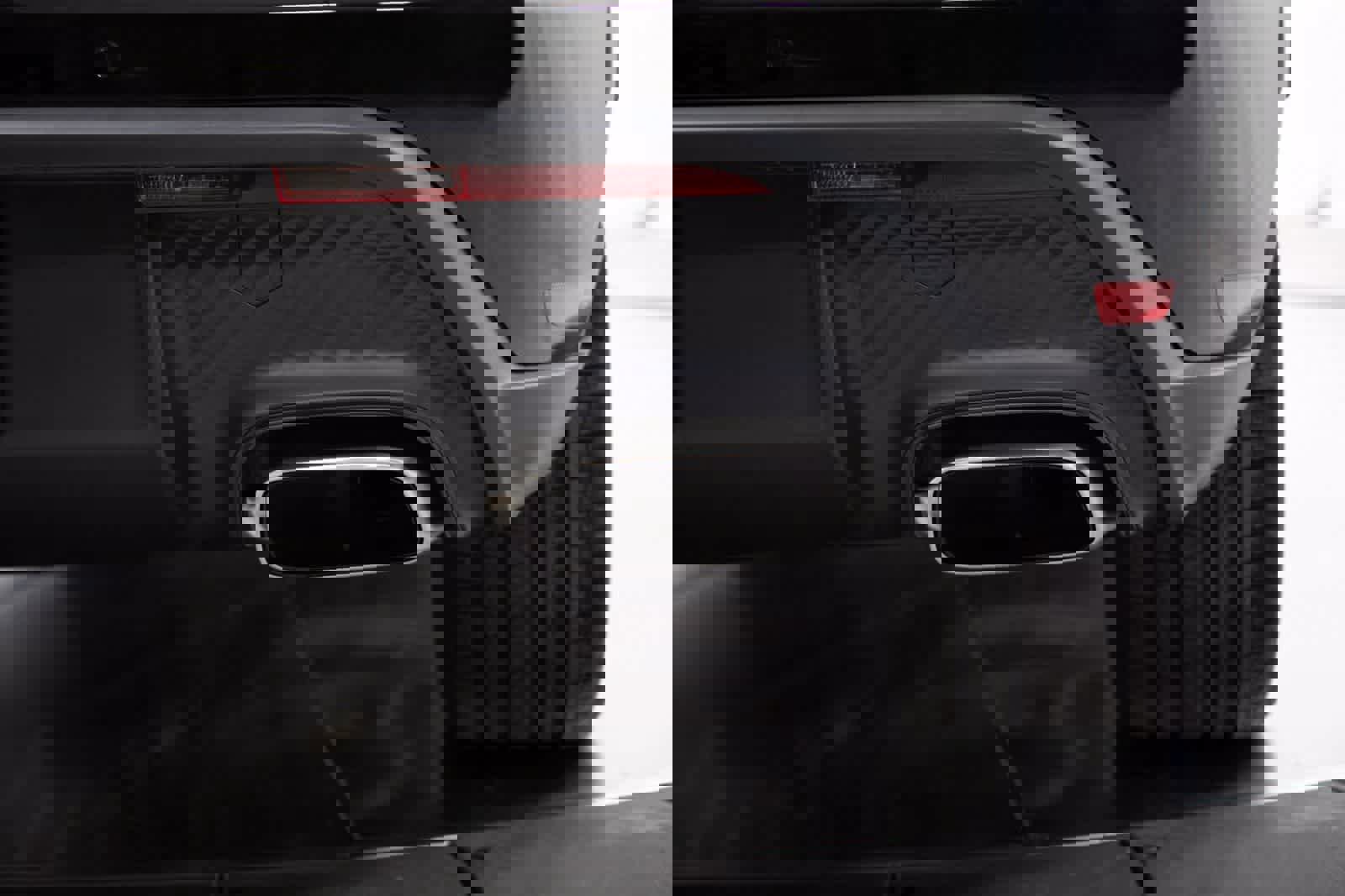 Certified 2025 Porsche Macan image 37