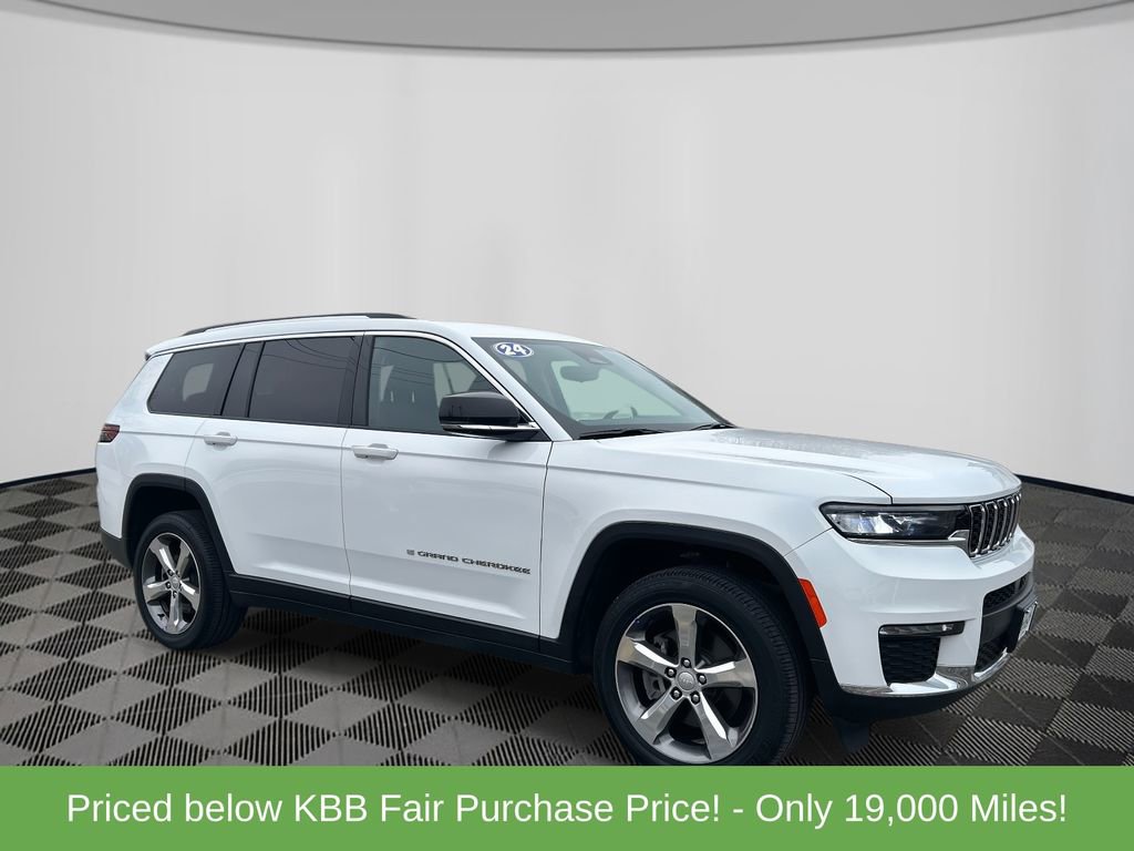 Used 2024 Jeep Grand Cherokee L Limited image 3