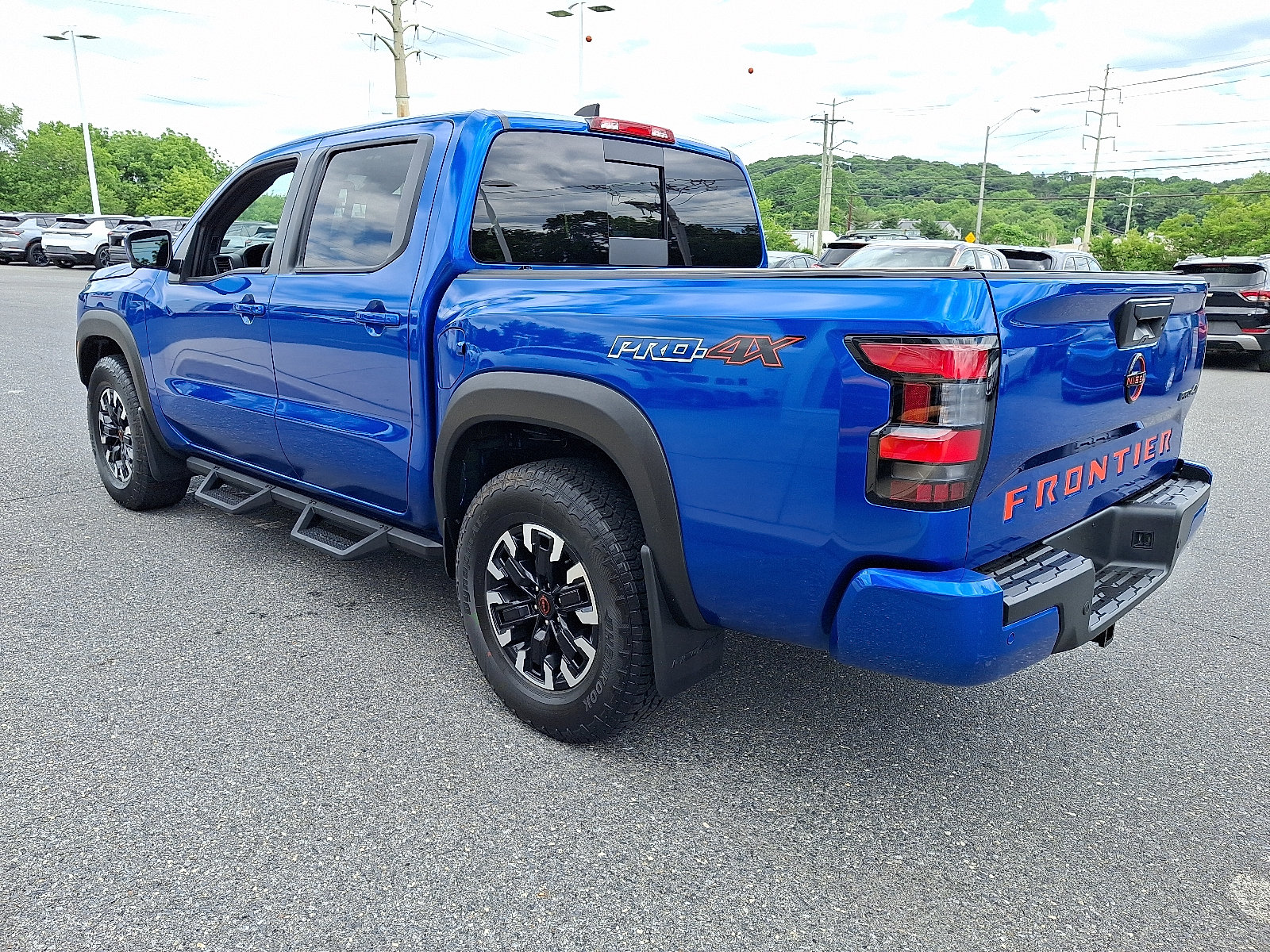 Used 2024 Nissan Frontier PRO-4X w/ Pro Convenience Package AWD/4WD image 5