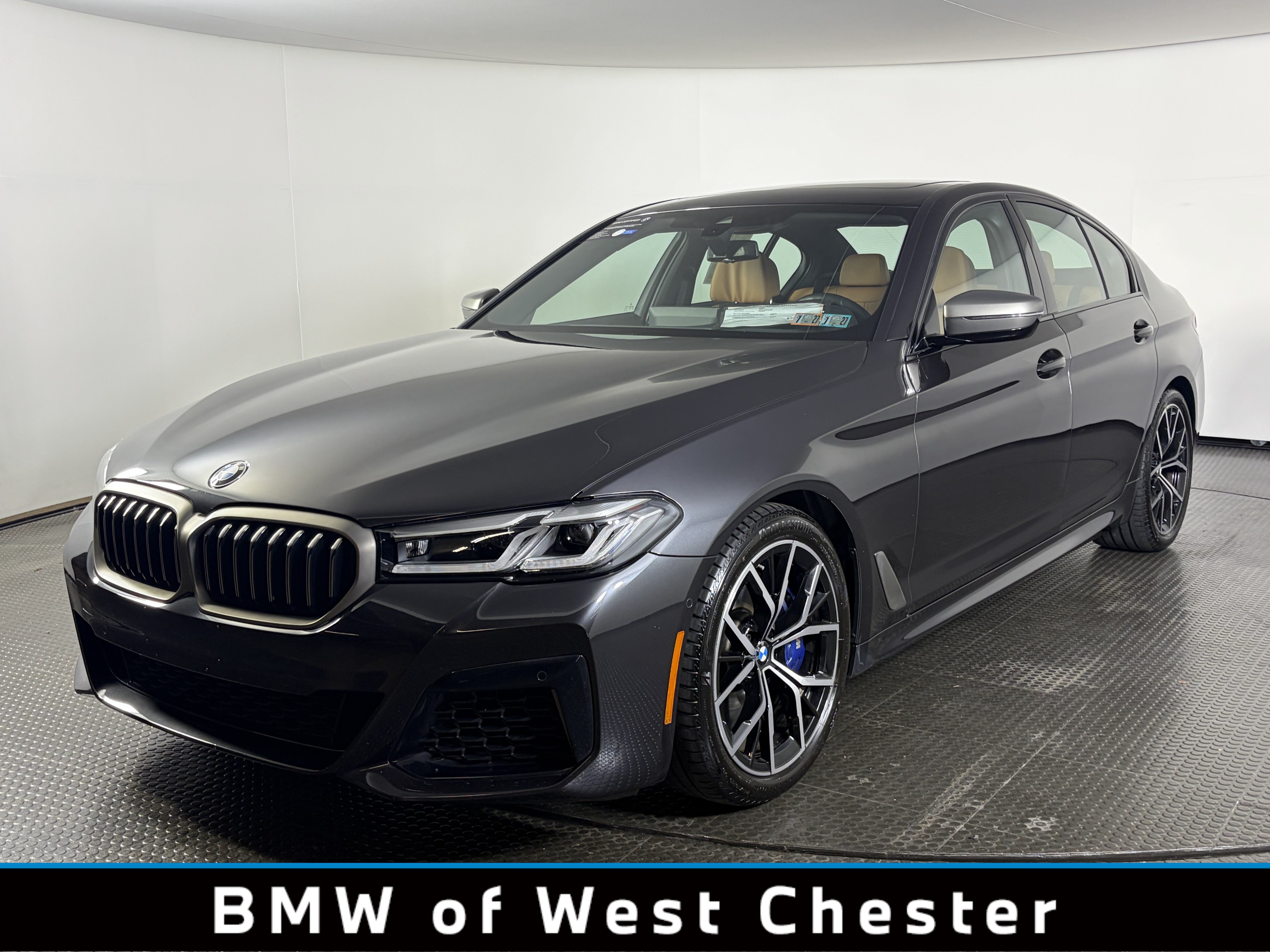 Certified 2023 BMW M550i xDrive AWD/4WD image 1
