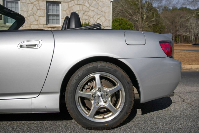 Used 2002 Honda S2000 image 3