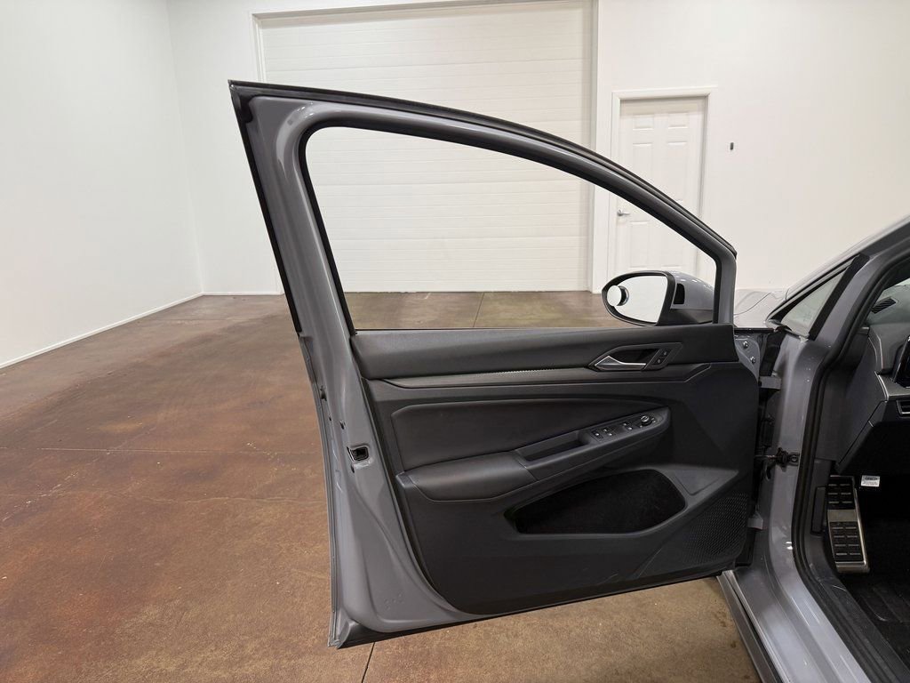 Used 2022 Volkswagen GTI Autobahn image 56