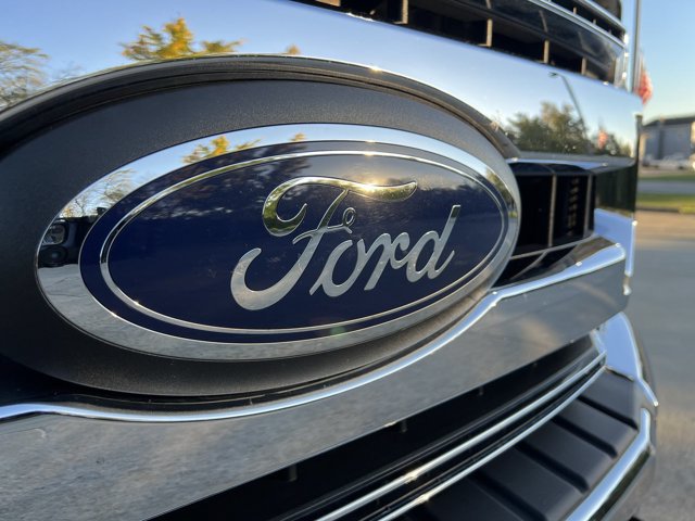 Used 2021 Ford F250 XL w/ STX Appearance Package AWD/4WD image 31