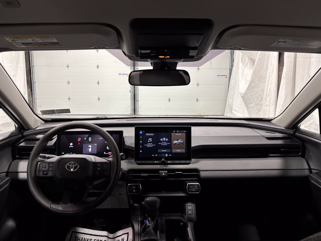 Used 2026 Toyota RAV4 LE AWD/4WD image 39