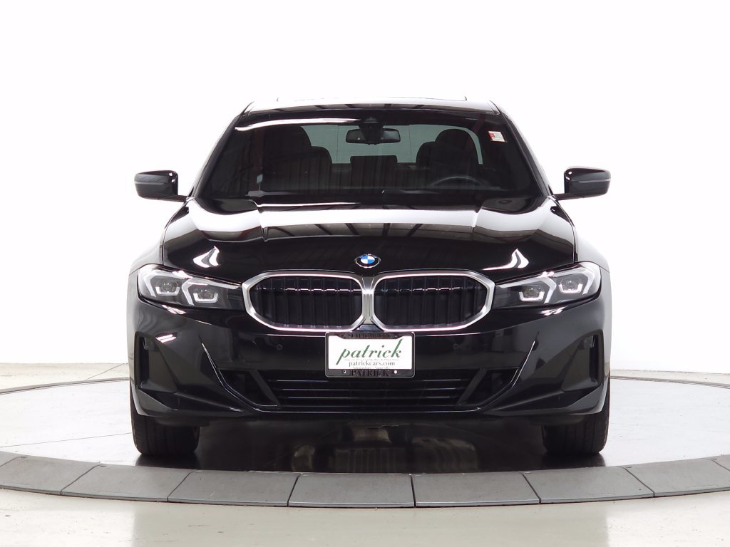 Used 2023 BMW 330i xDrive Sedan w/ Premium Package AWD/4WD image 2