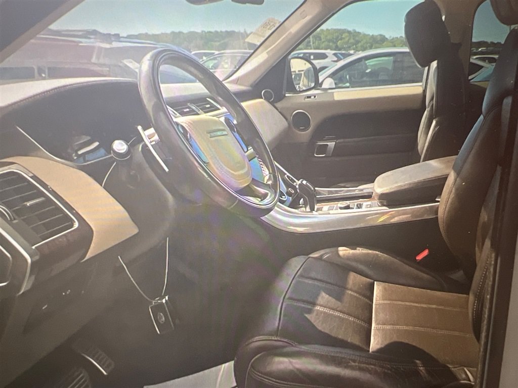 Used 2019 Land Rover Range Rover Sport HSE Dynamic AWD/4WD image 5
